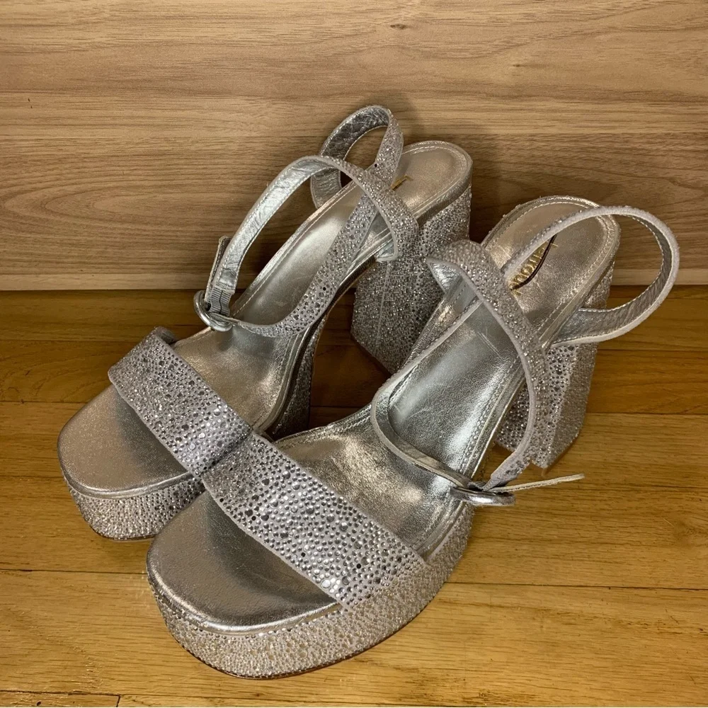 Larroude platform sandals